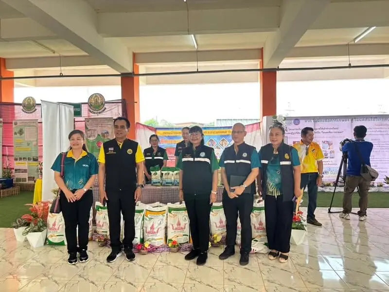 วันที่ 28 - 29 เมษายน 2568 นายสุชาติ ผุแปง ผู้อำนวยการศูนย์ข้อมูลเกษตรแห่งชาติ ร่วมสนับสนุนข้อมูล และจดประเด็นข้อสั่งการของรัฐมนตรีช่วยว่าการกระทรวงเกษตรและสหกรณ์ (นายอัครา พรหมเผ่า) และรัฐมนตรีช่วยว่าการกระทรวงเกษตรและสหกรณ์ (นายอิทธิ ศิริลัทธยากร)
