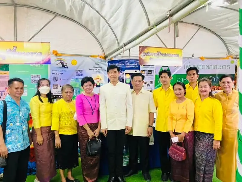 วันที่ 29 พฤศจิกายน 2565 นายนพดล ศรีพันธุ์ ผู้อำนวยการสำนักงานเศรษฐกิจการเกษตรที่ 4 พร้อมด้วยนางรัชนีกร เงินแย้ม ผู้อำนวยการส่วนสารสนเทศการเกษตร นายกิจษารธ อ้นเงินทยากร นักวิชาการสถิติชำนาญการพิเศษ ผู้อำนวยการส่วนงานบริการข้อมูล ศูนย์ข้อมูลเกษตรแห่งช