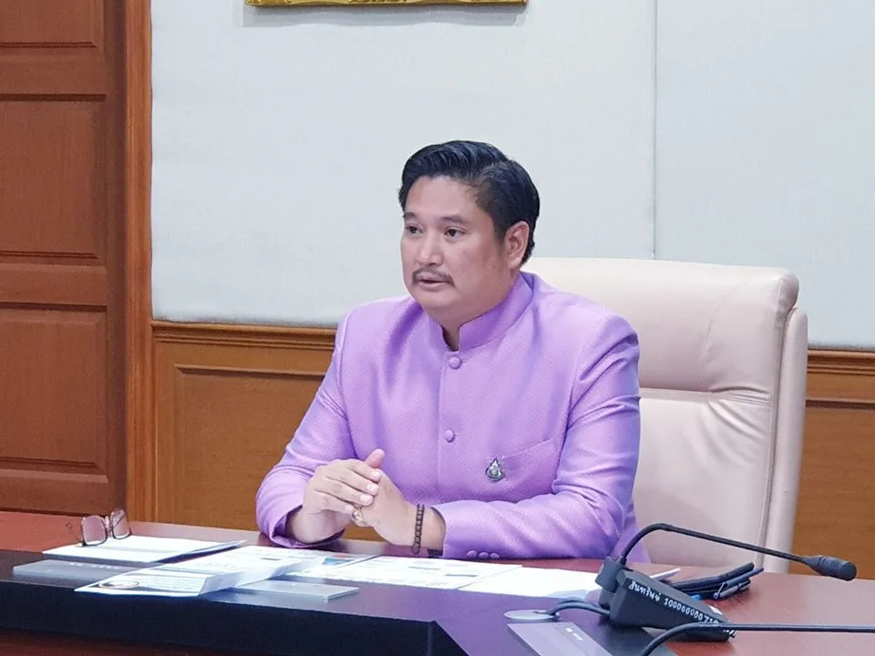 สัมภาษณ์รายการคนไทยหัวใจเกษตร ในประเด็นความคืบหน้าโครงการ "แรงงานคืนถิ่น พลิกฟื้นผืนดินเกษตรไทย ด้วยศาสตร์พระราชา"